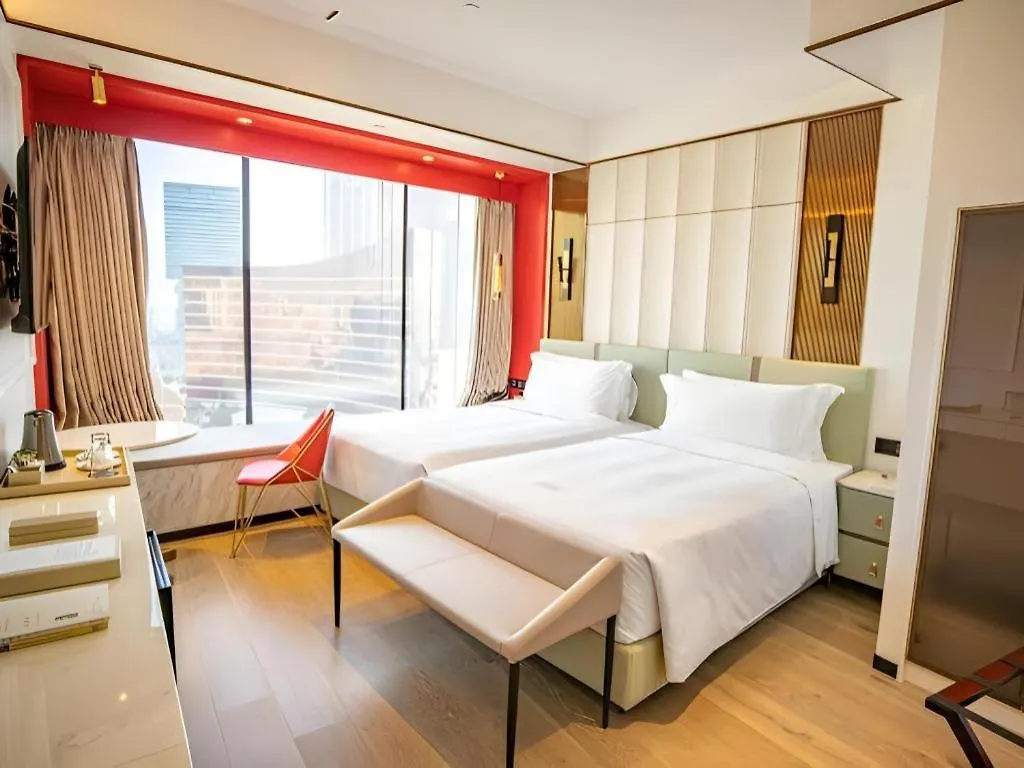 Yoho Resorts World Hotel Macau 5*,  China