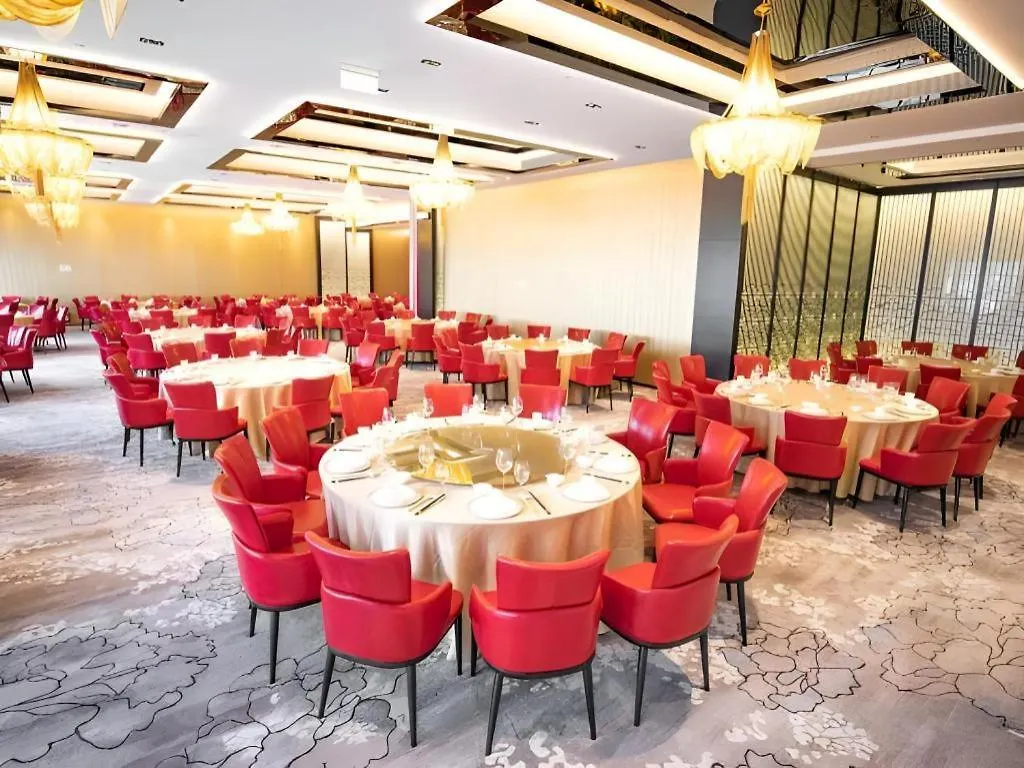 Yoho Resorts World Hotel Macau