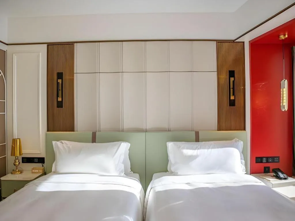 *****  Yoho Resorts World Hotel Macau China